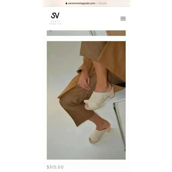 Santa Venetia Shearling Lined Clogs - Picture 8 of 8